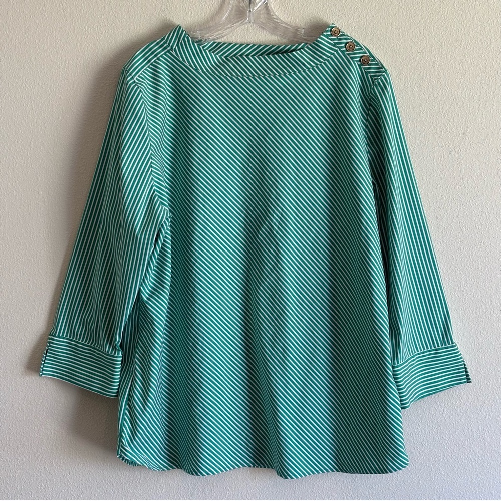 EUC Chico's Women's Green and White Striped Top 3/4 Sleeve SZ Chico 3 or US XL